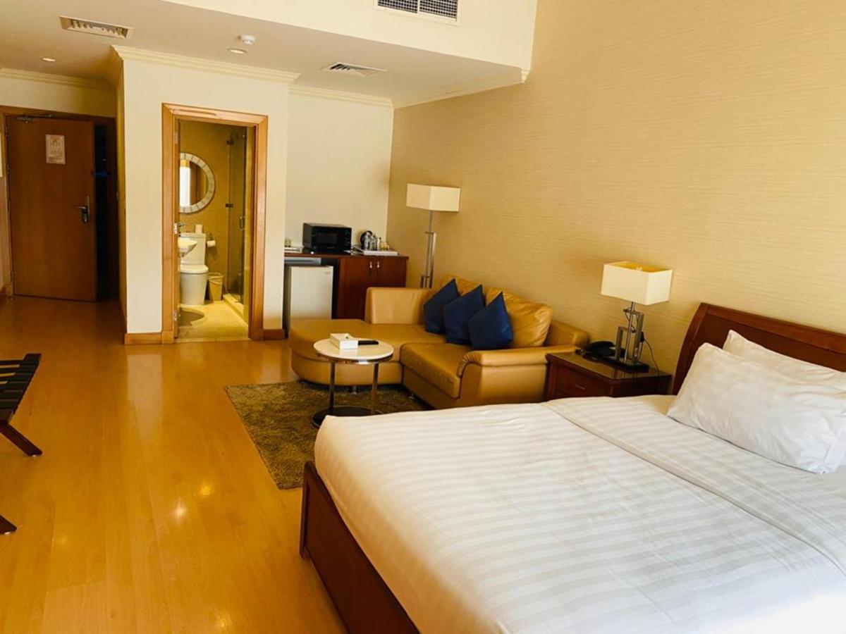 Al Safir Tower - Residence Manama Exterior photo